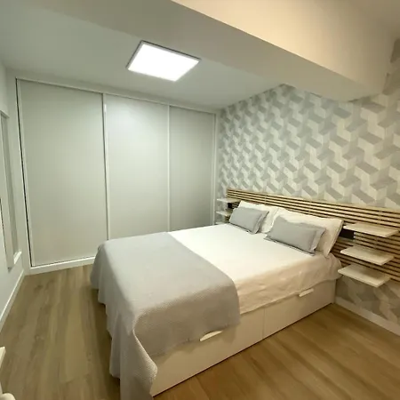 Fernando Iii El Santo Apartment *